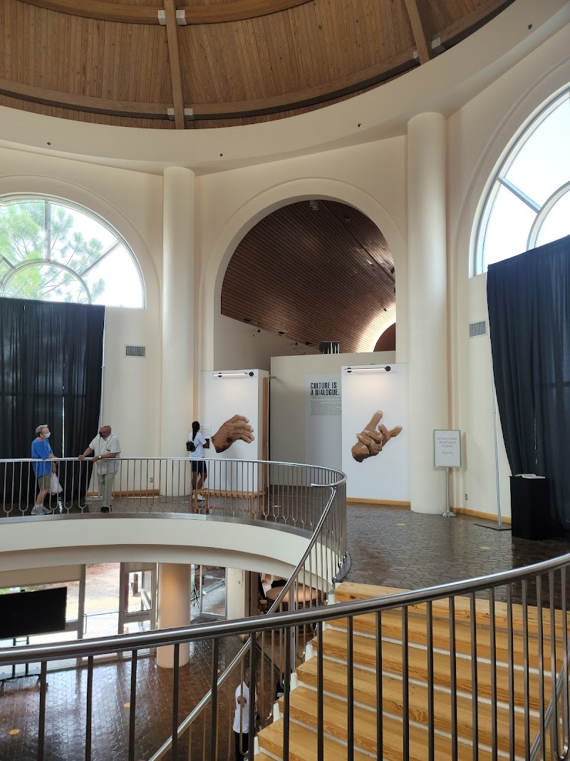 African American Museum of Dallas - Photo 2