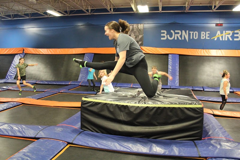 Airborne Adventure Park - Taylor, MI