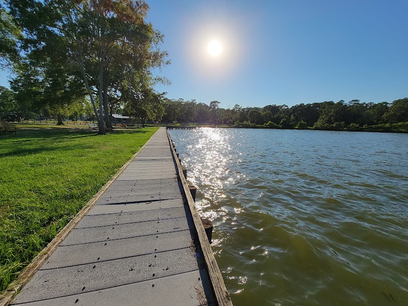 Alexander Deussen Park - Photo 3