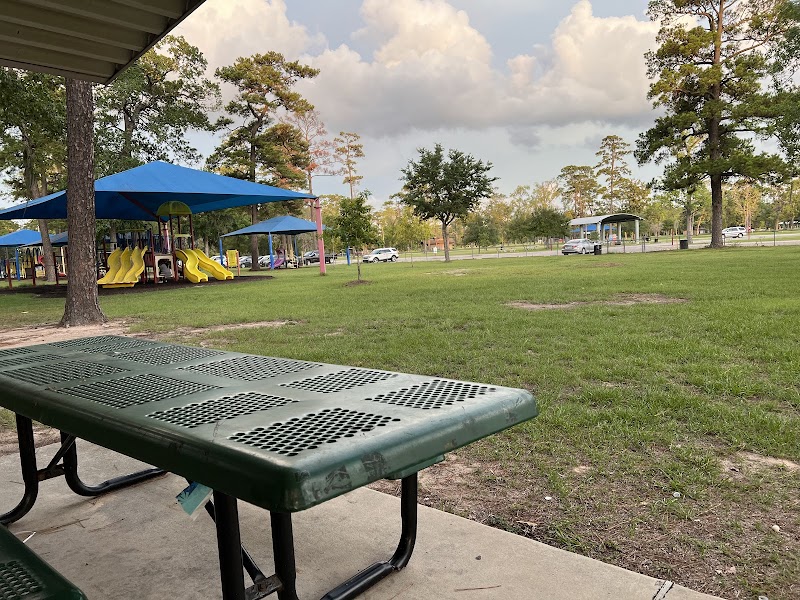 Alexander Deussen Park - Photo 9