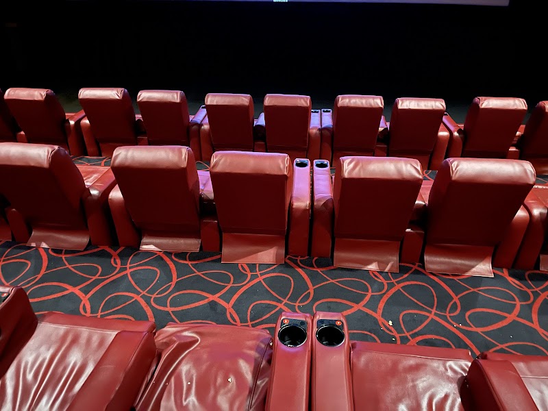 AMC Deptford 8