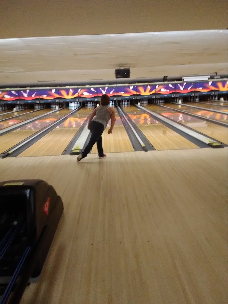 AMF Norfolk Lanes