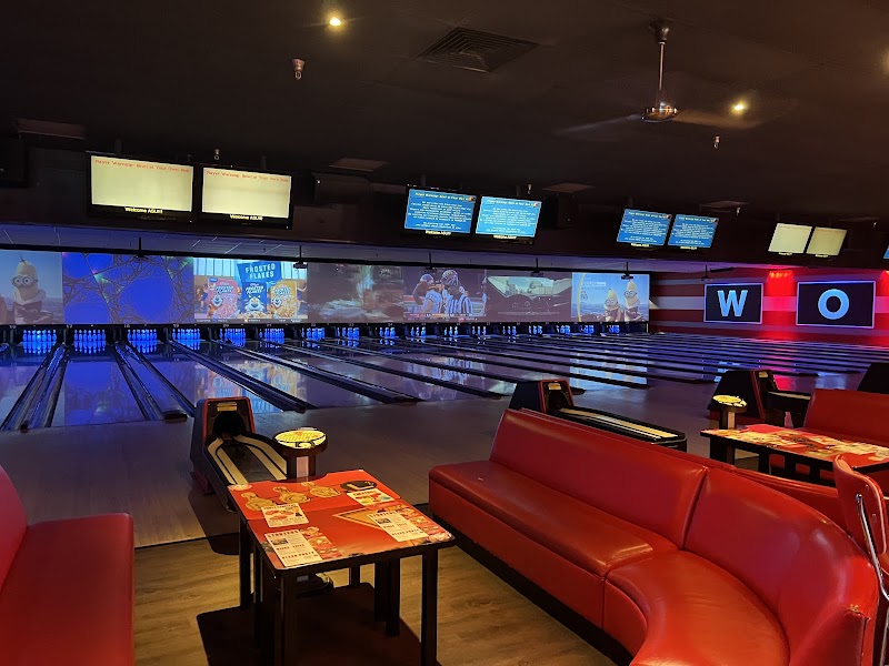 AMF Tempe Village Lanes