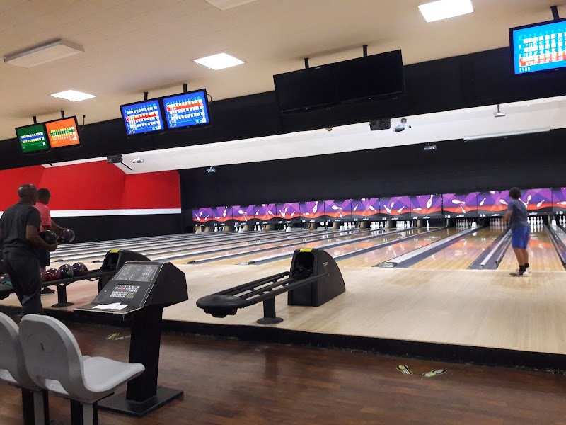AMF Woodlawn Lanes