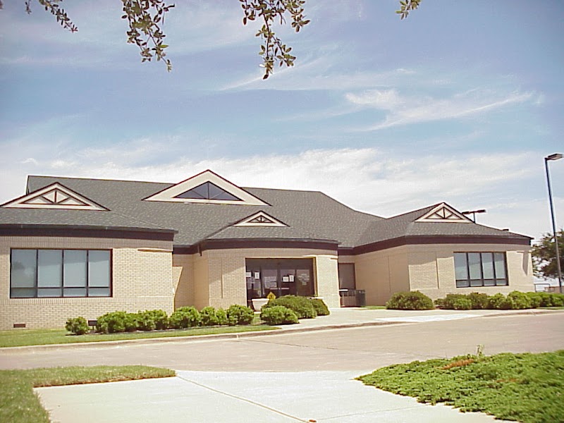 Arlington Public Library - Northeast Branch - Photo 4