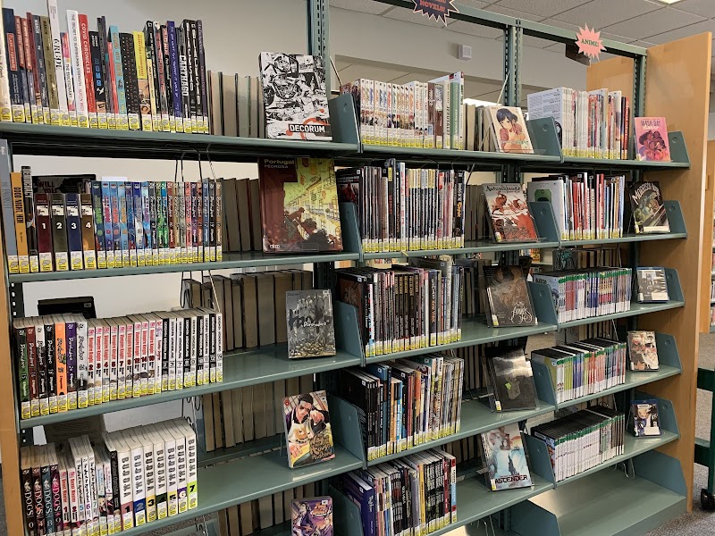 Arlington Public Library - Northeast Branch - Photo 6