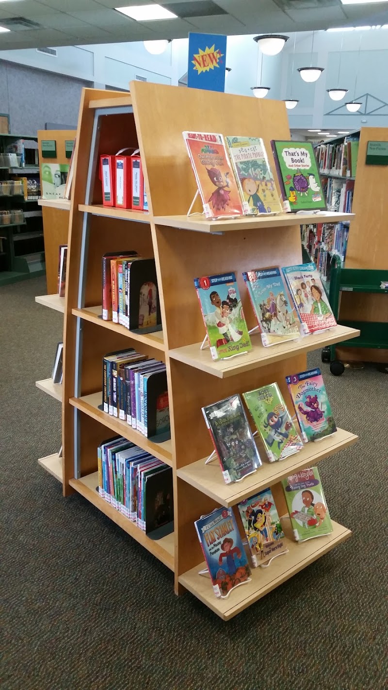 Arlington Public Library - Northeast Branch - Photo 9