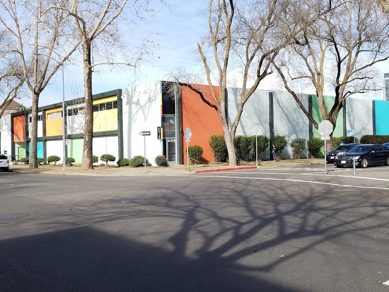 Axis Gallery
