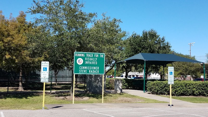 Bayland Park - Photo 2