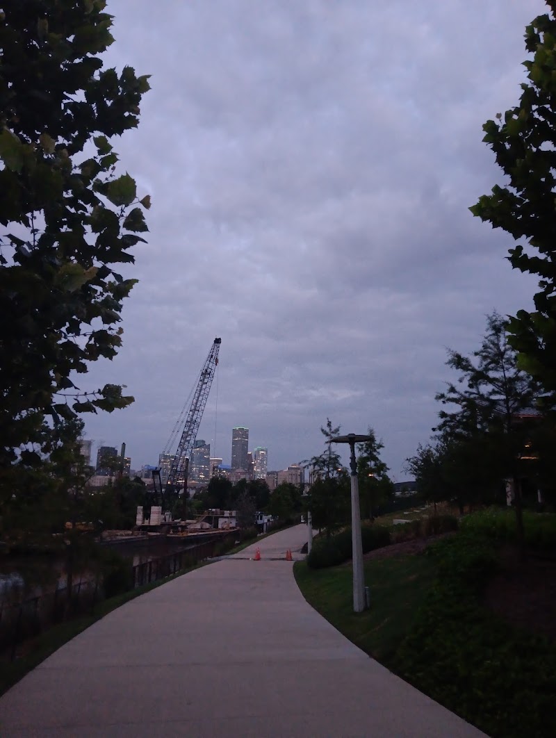 Bayou Park - Photo 3