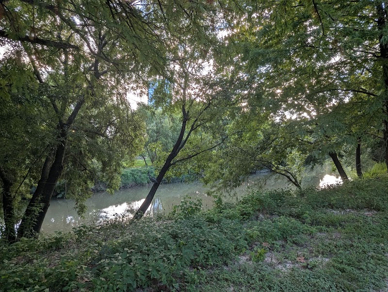 Bayou Park - Photo 7