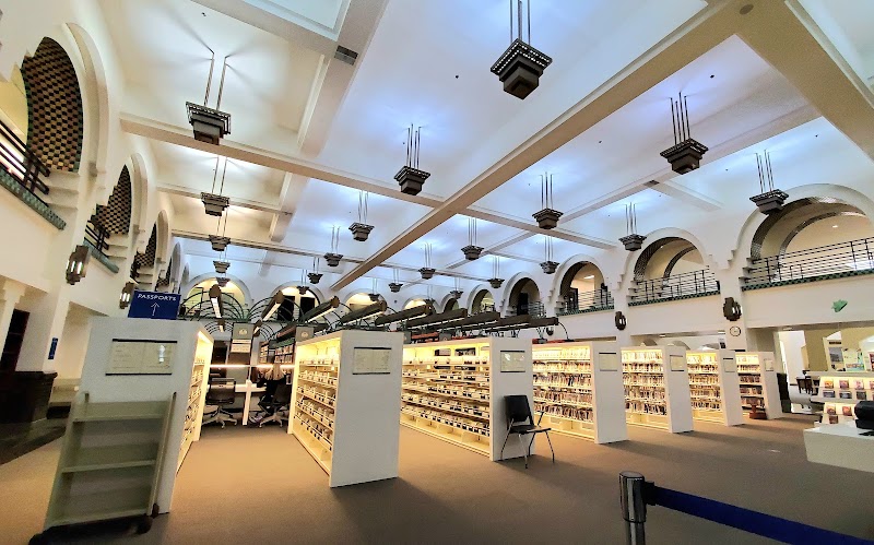 Beverly Hills Public Library