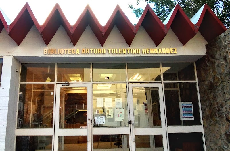 Biblioteca Pública Municipal Arturo Tolentino Hernández