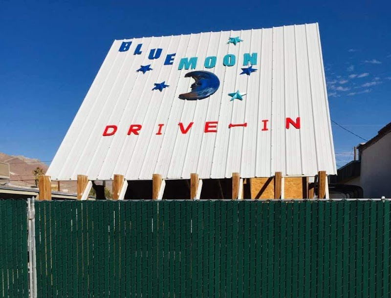Blue Moon Drive-in/Wrap & Roll