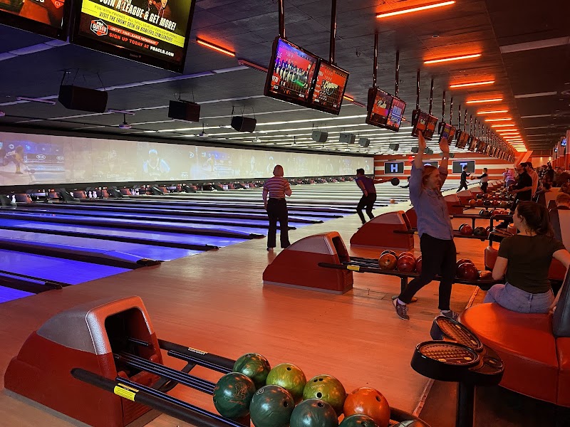 Bowlero Cherry Creek