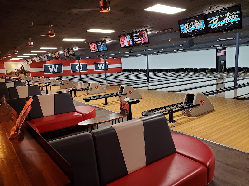 Bowlero Matthews