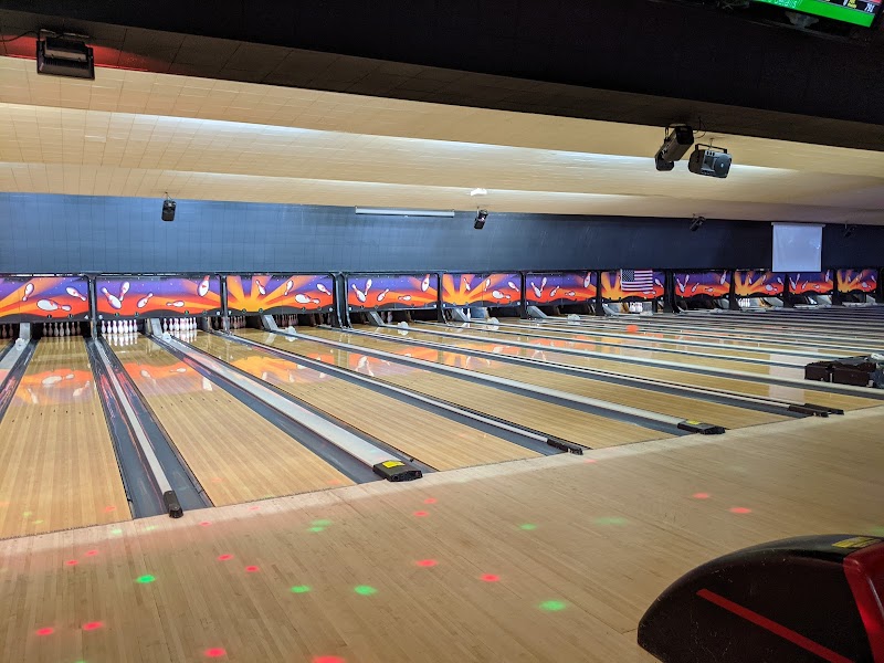 Bowlero South Boulevard