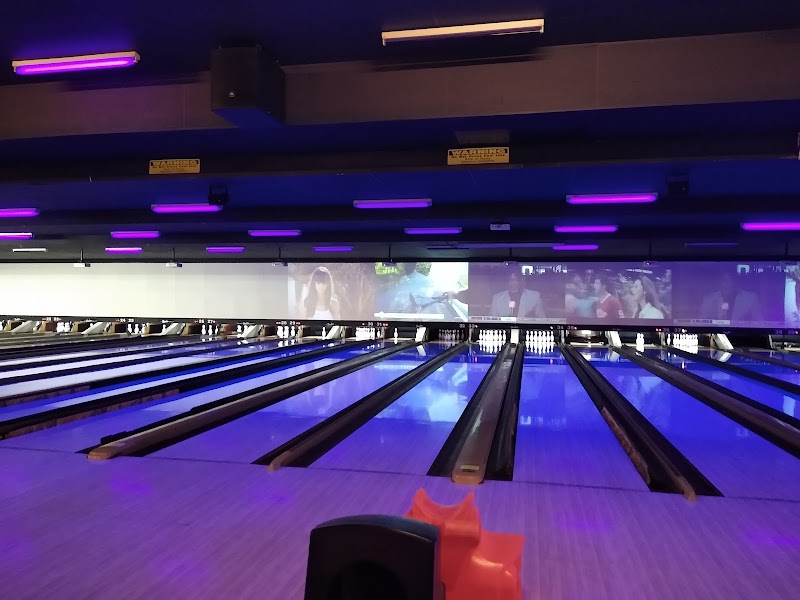 Bowlero Watauga