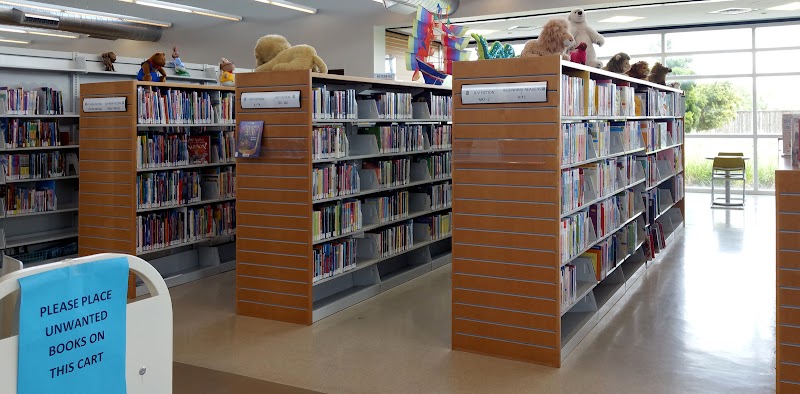 Bracewell Neighborhood Library - Photo 4