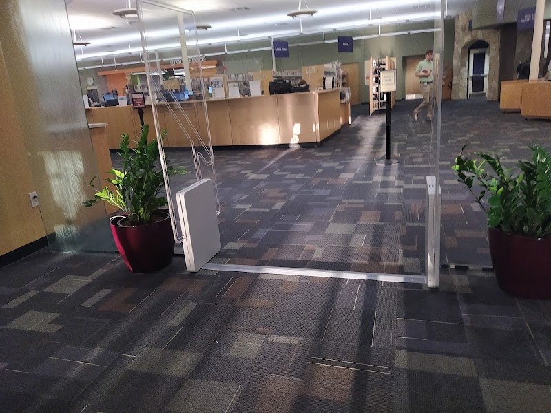 Carrollton Public Library at Hebron and Josey - Photo 6