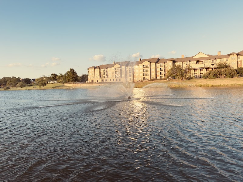 Carrollton Public Library at Josey Ranch Lake - Photo 2