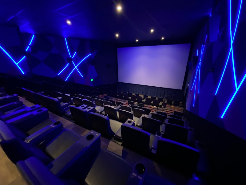 CineLux Plaza Theatre