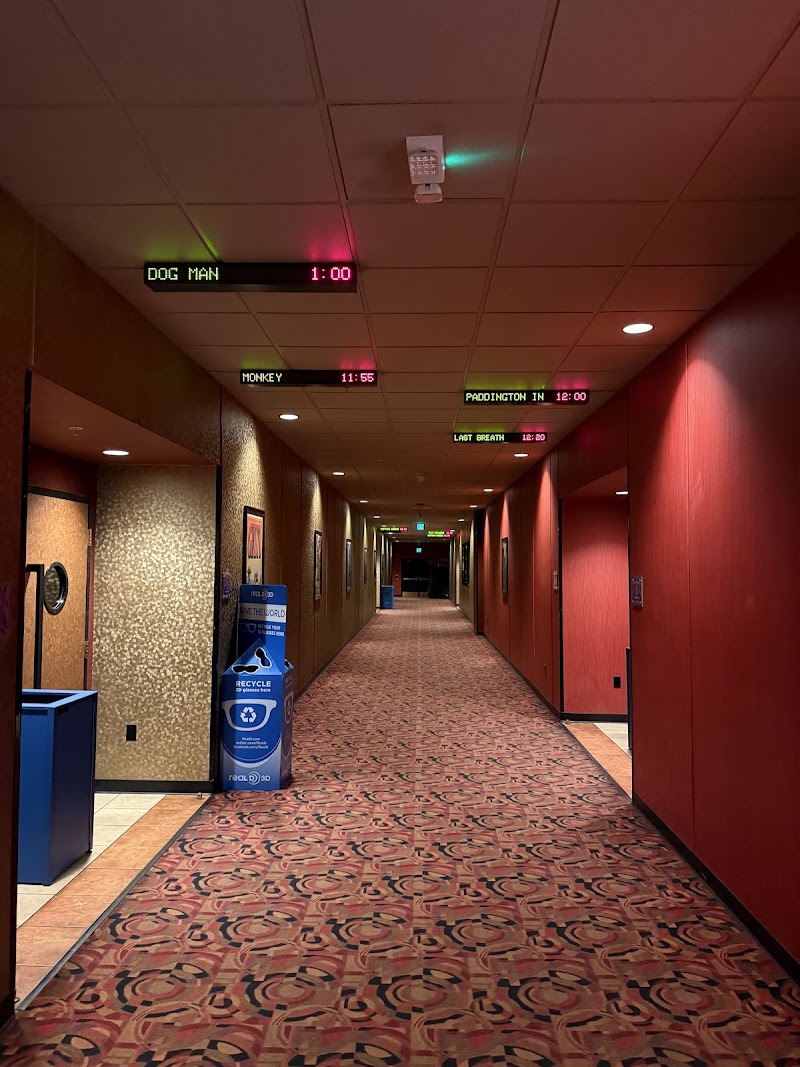 Cinemark McCreless Market
