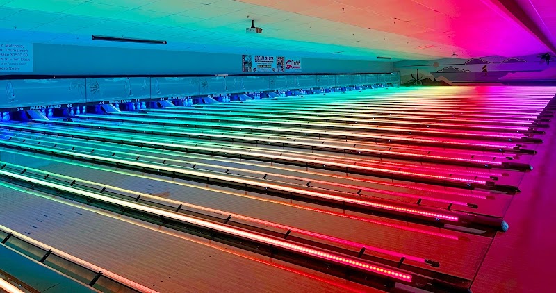 Columbus Square Bowling Palace