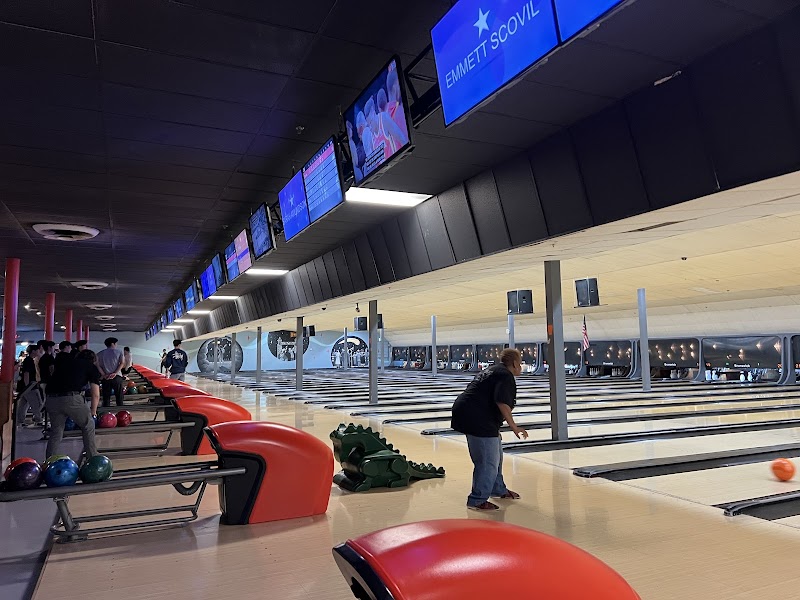 Comet Pub & Lanes