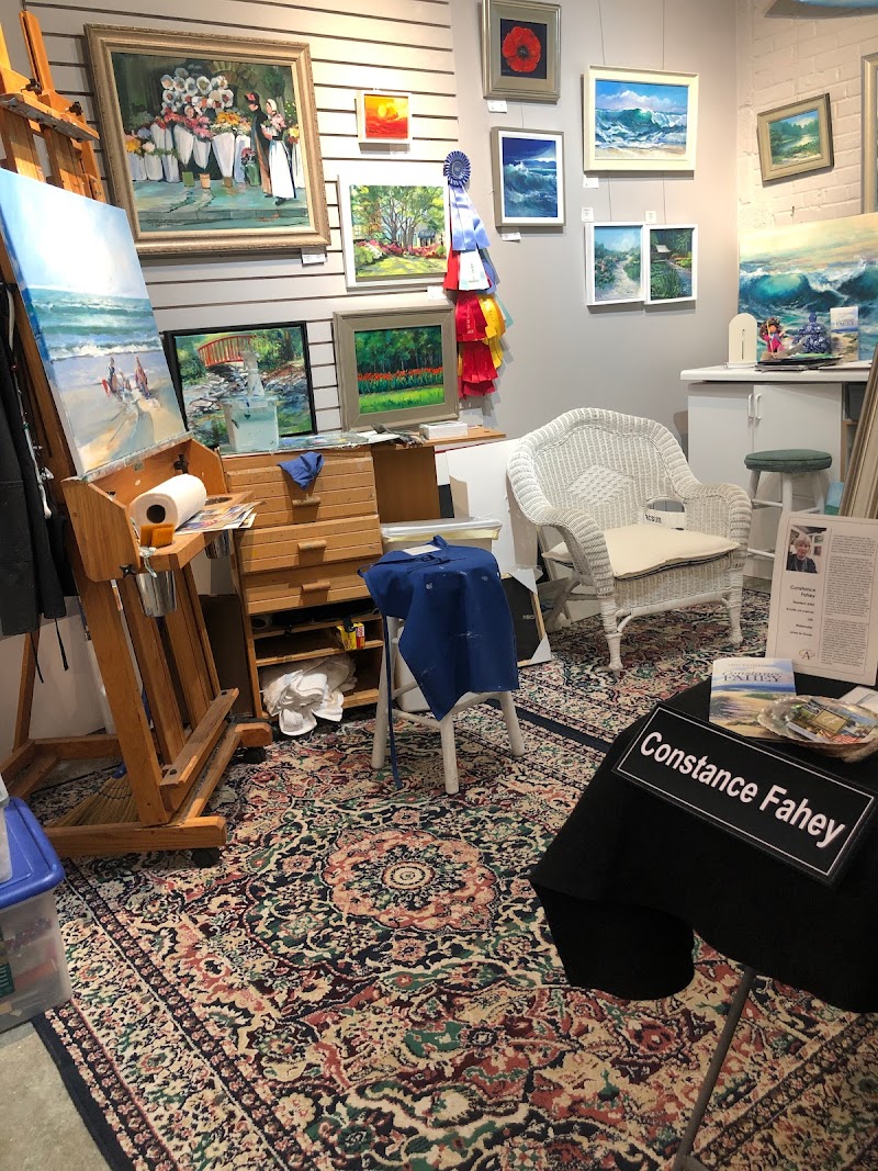 Constance Fahey Fine Artist - Resident Artist