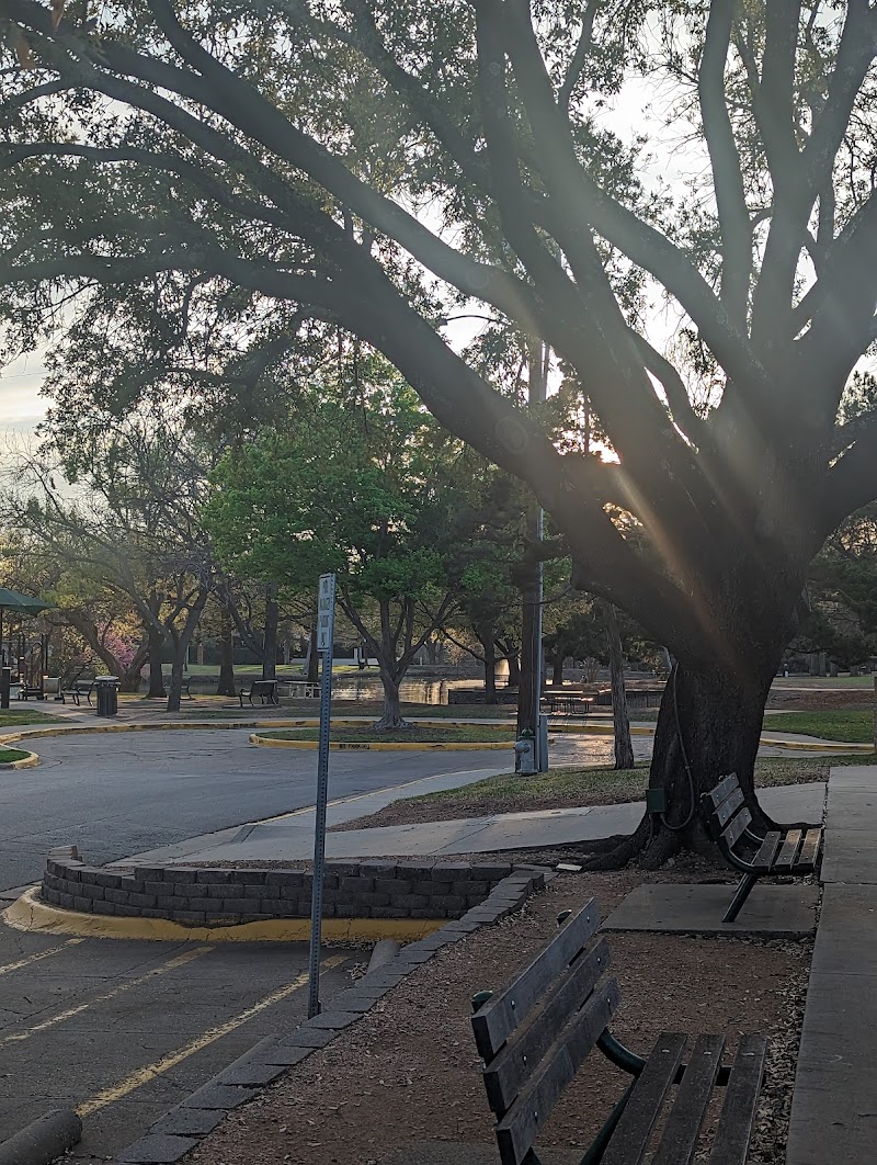 Curtis Park - Photo 3