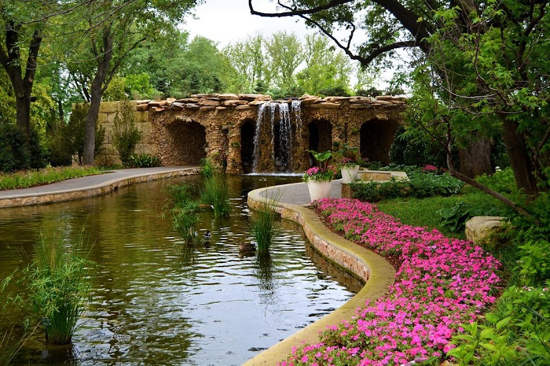 Dallas Arboretum and Botanical Garden - Photo 3