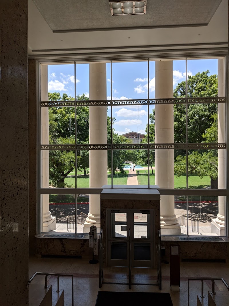 DeGolyer Library - Photo 3