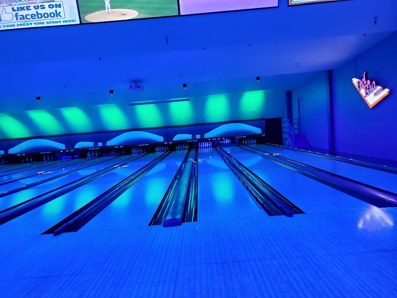 Del Rio Lanes