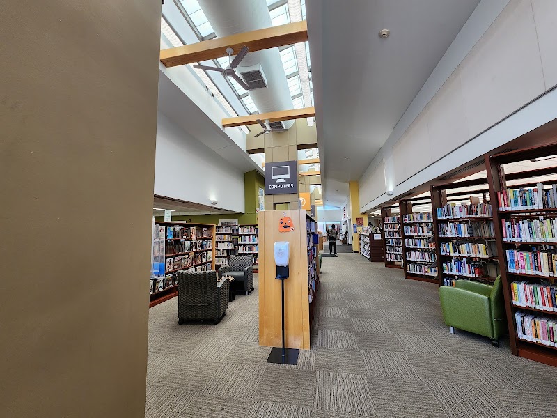 Denver Public Library: Hampden Branch Library