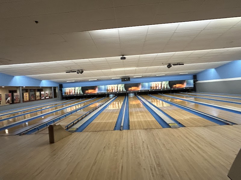 Devon Lanes
