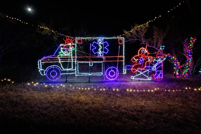 Elf Acres Christmas light park