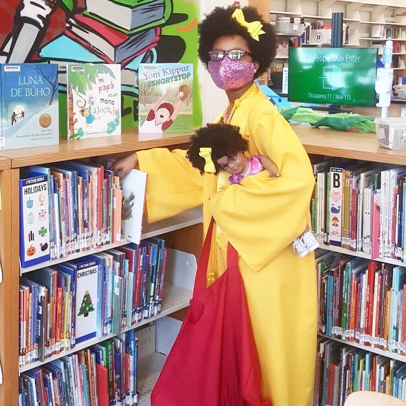 Fairbanks Library - Photo 8