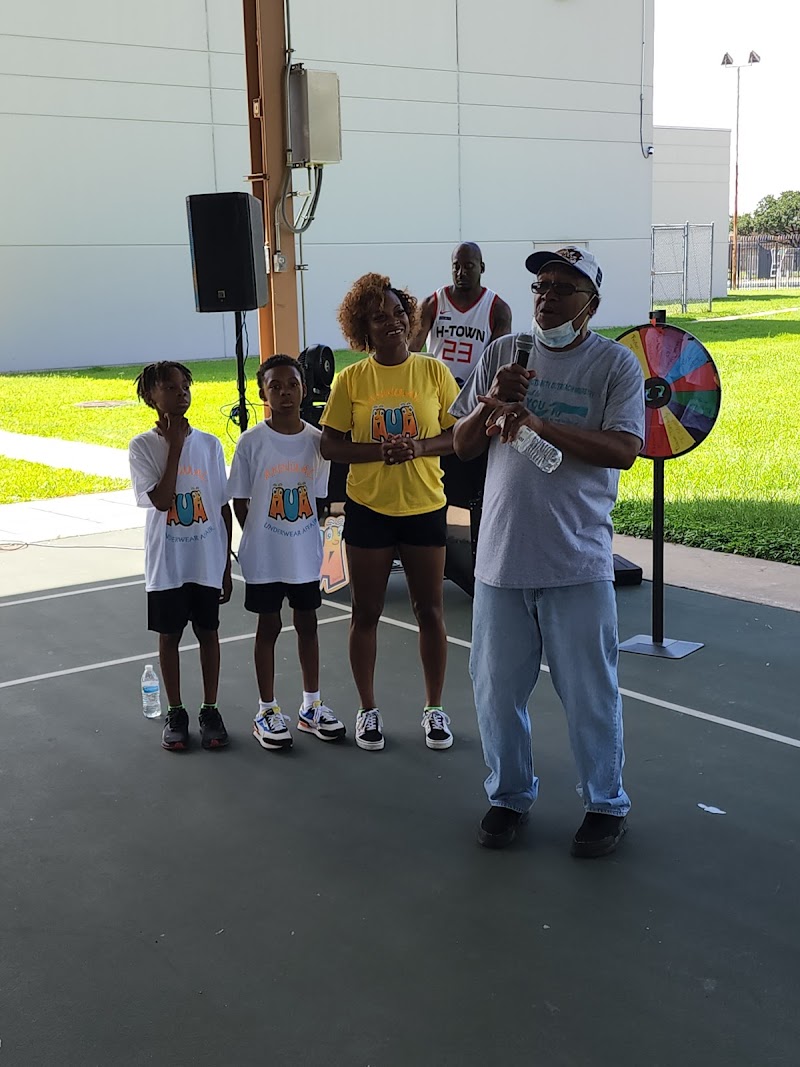 Finnigan Park - Photo 5