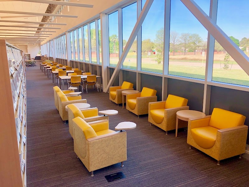 Fort Bend County Libraries - Mission Bend Branch - Photo 4