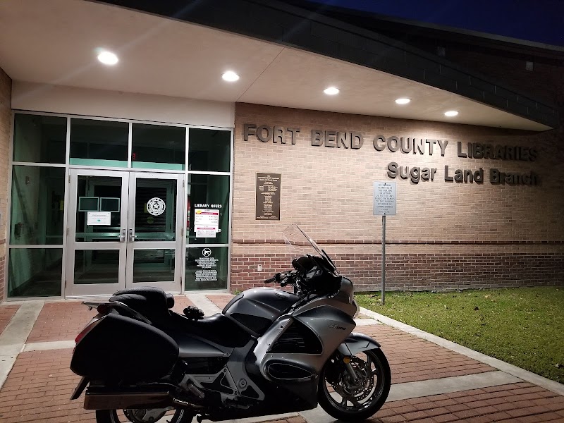 Fort Bend County Libraries - Sugar Land Branch - Photo 7