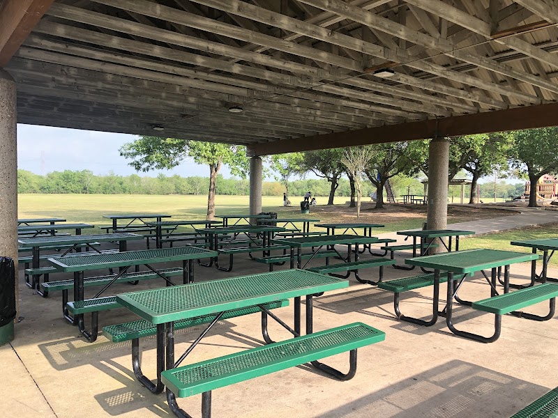 George Bush Park Childrens Playground - Photo 4