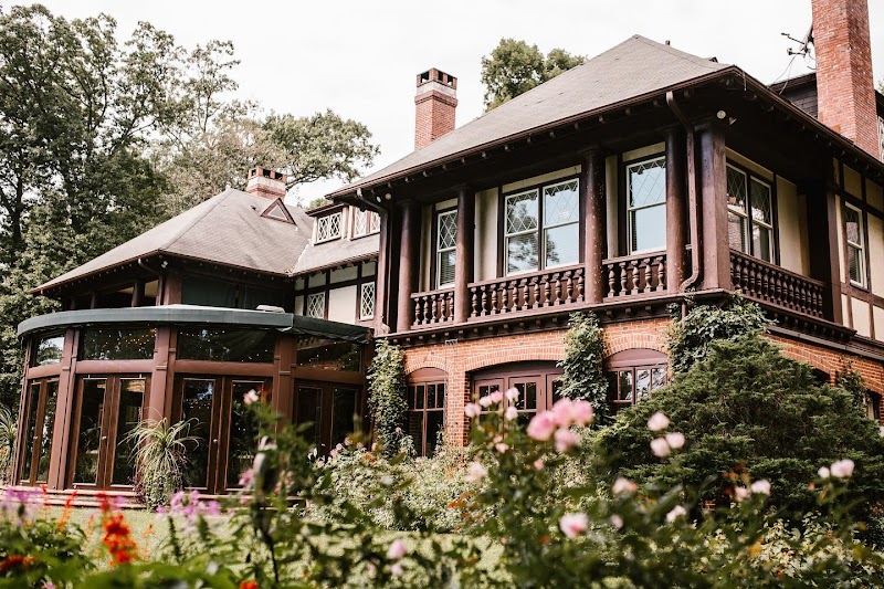 Gramercy Mansion