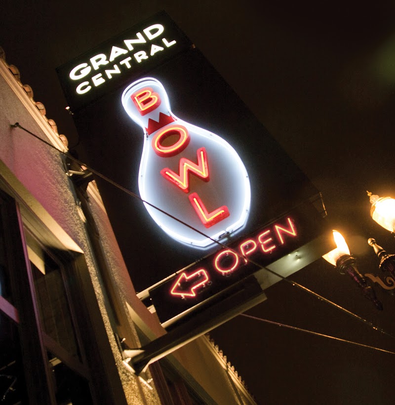 Grand Central Bowl, Arcade & Sports Bar
