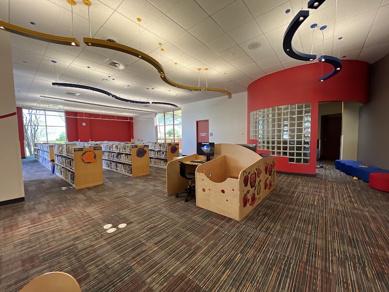 Haggard Library - Photo 3