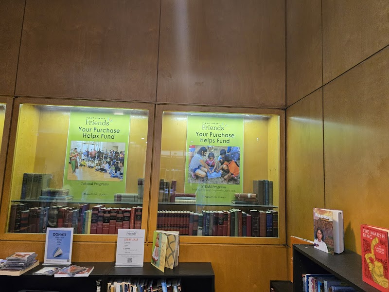Haggard Library - Photo 4