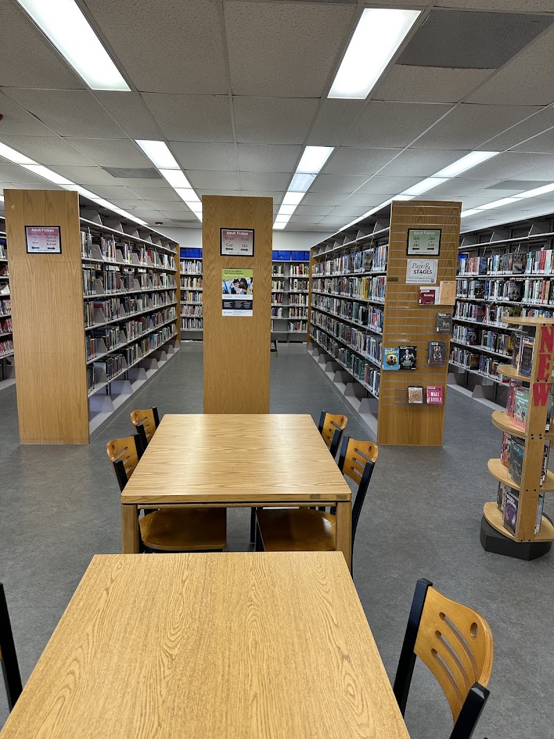 Harris County Public Library - Maud Smith Marks Branch