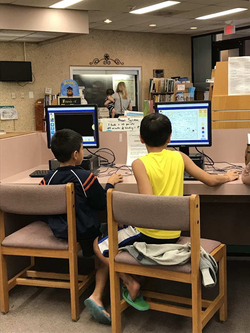 Harris County Public Library - Maud Smith Marks Branch - Photo 9