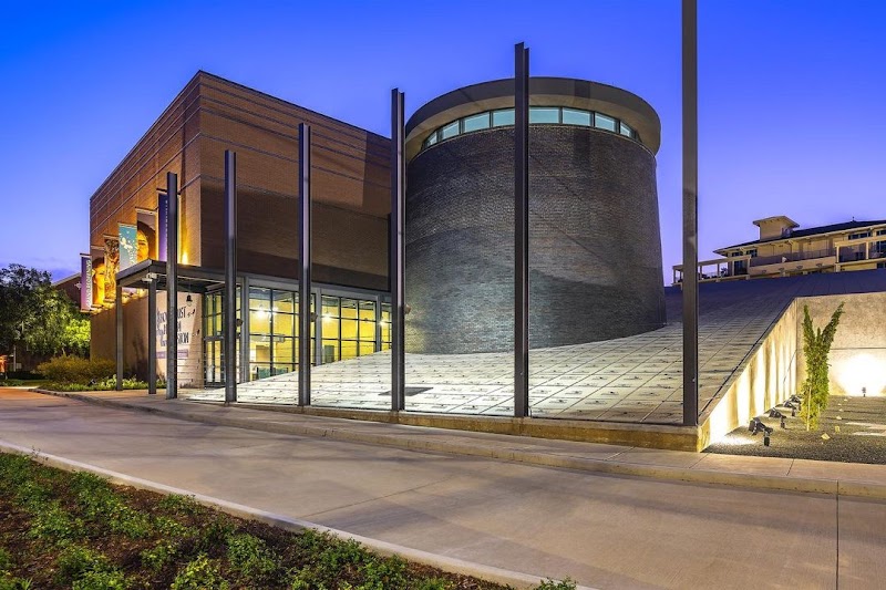 Holocaust Museum Houston - Photo 2