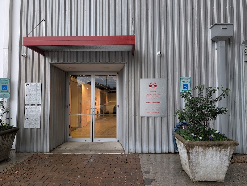 Houston Center for Contemporary Craft - Photo 5